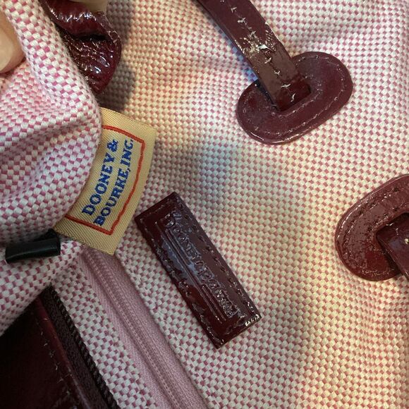 Dooney & Bourke Chiara High Gloss Patent Leather Drawstring Shoulder Bag Tote - Picture 15 of 16